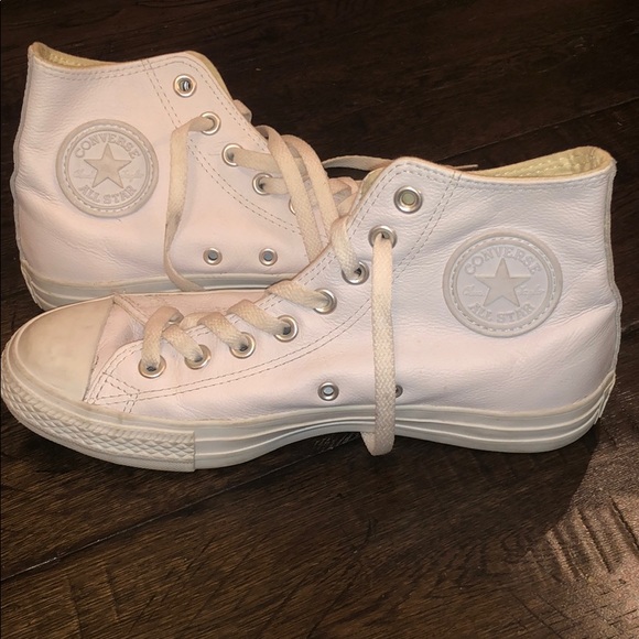 chuck taylor all star leather high top white